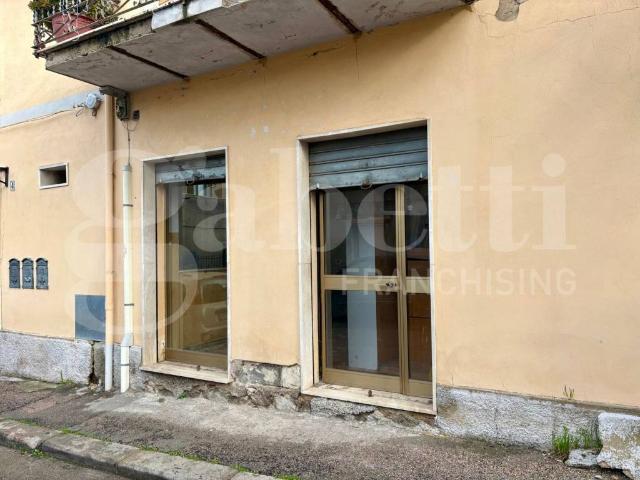 Locale Commerciale in vendita a Santa Maria di Pisa, Cala Di Volpe