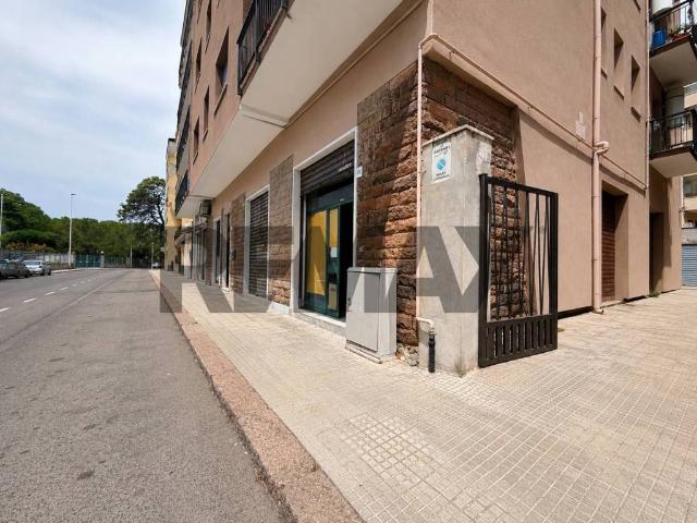 Locale Commerciale in vendita a Rizzeddu, Cala Di Volpe