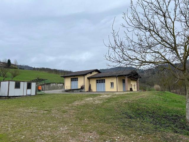 Locale Commerciale in vendita a Unione dei comuni Valli del Reno, Lavino e Samoggia, Sasso Marconi