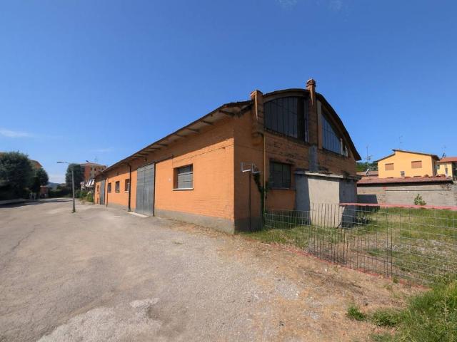 Locale Commerciale in vendita a Unione dei comuni Valli del Reno, Lavino e Samoggia, Sasso Marconi