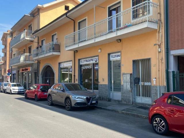Locale Commerciale in vendita a Piemonte, Cuneo