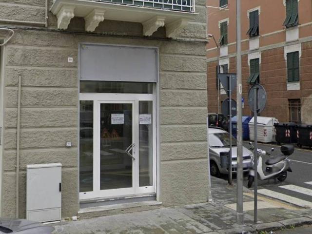Locale Commerciale in vendita a Rusca, Albisola Capo
