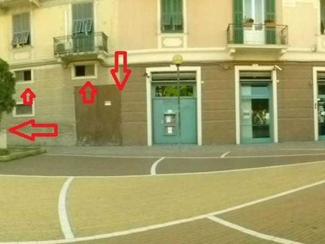 Locale Commerciale in vendita a Oltreletimbro, Albisola Capo