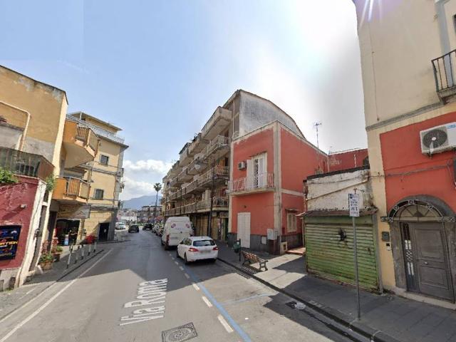 Locale Commerciale in vendita a Scafati, Campania
