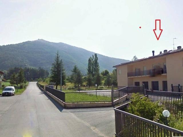 Locale Commerciale in vendita a Scheggia e Pascelupo, Scheggia
