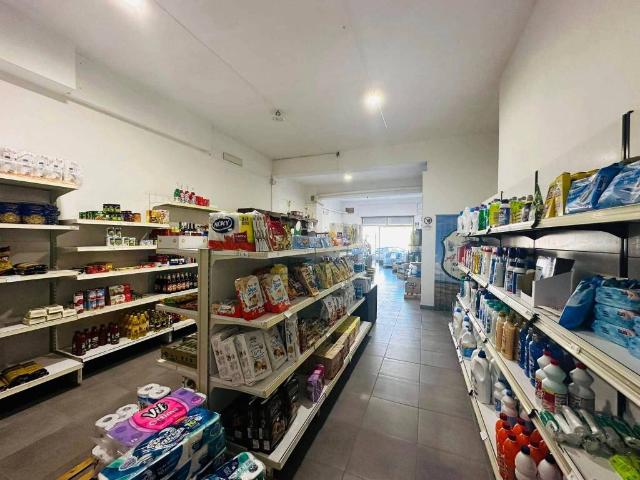 Locale Commerciale in vendita a Rabat, Sciacca