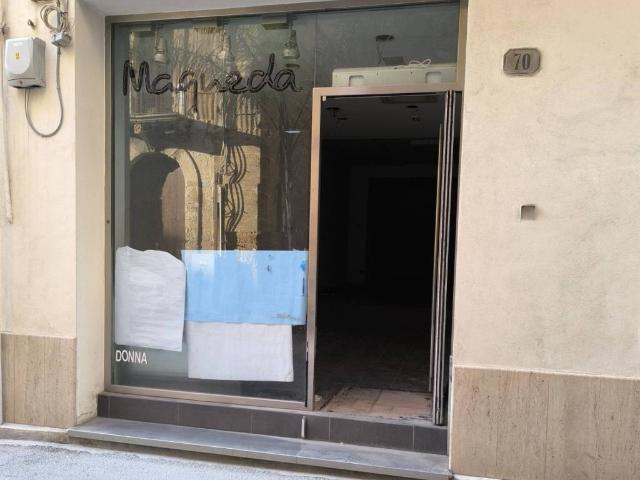 Locale Commerciale in vendita a Perriera, Sciacca