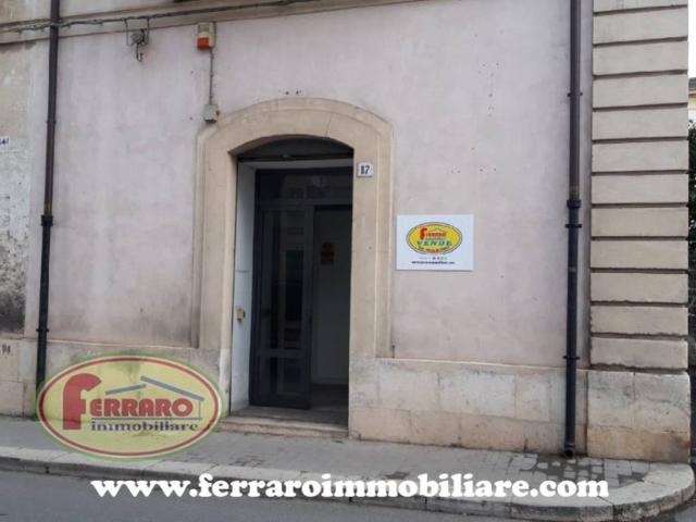 Locale Commerciale in vendita a Cava D'aliga, Sicilia