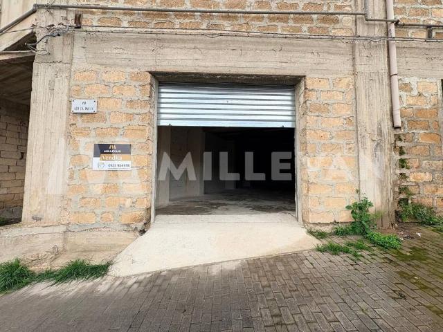 Locale Commerciale in vendita a Cava D'aliga, Sicilia