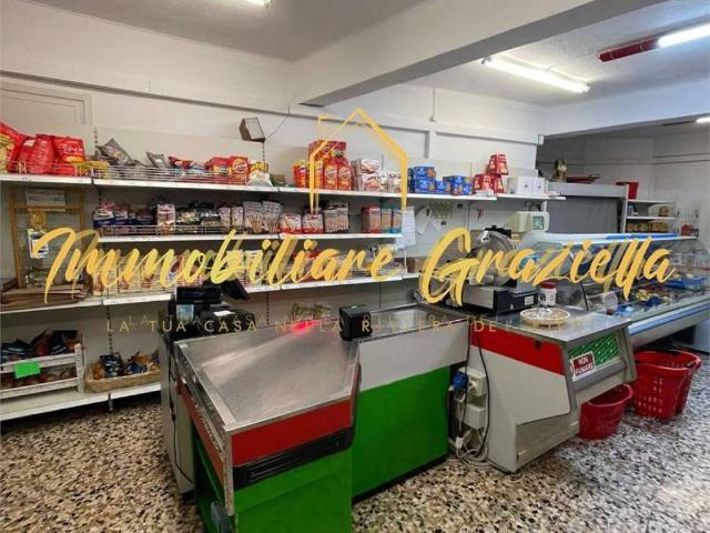 Locale Commerciale in vendita a Seborga, Liguria