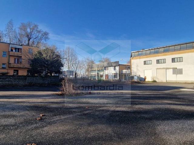 Locale Commerciale in vendita a Novegro, Segrate