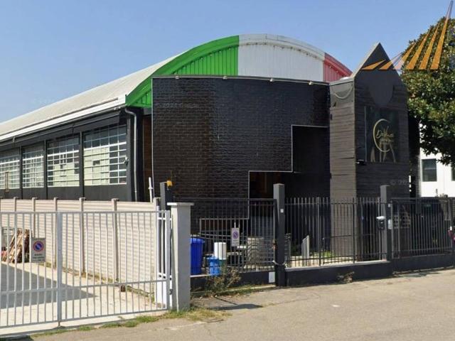 Locale Commerciale in vendita a Castelletto, Senago