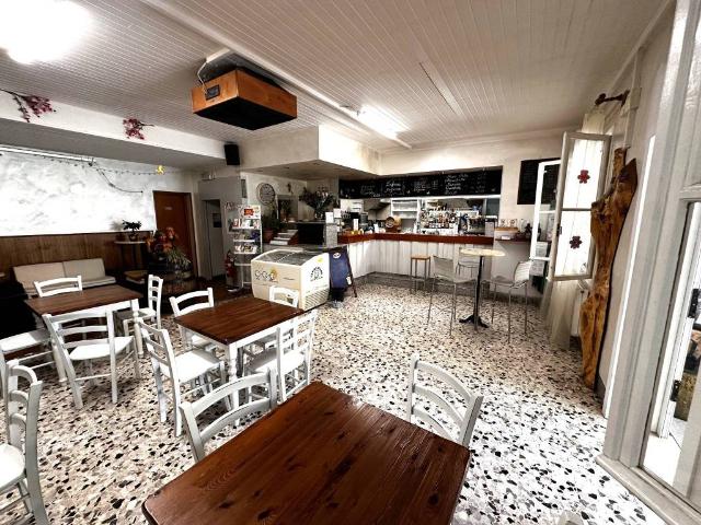 Locale Commerciale in vendita a Sesto Al Reghena, Friuli-Venezia Giulia