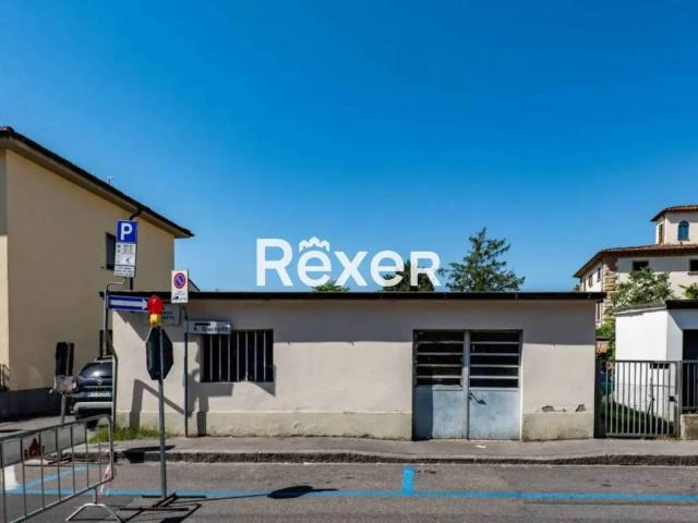 Locale Commerciale in vendita a Zambra, Sesto Fiorentino