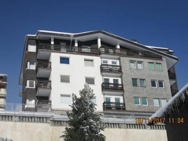 Locale Commerciale in vendita a Sestriere, Torino
