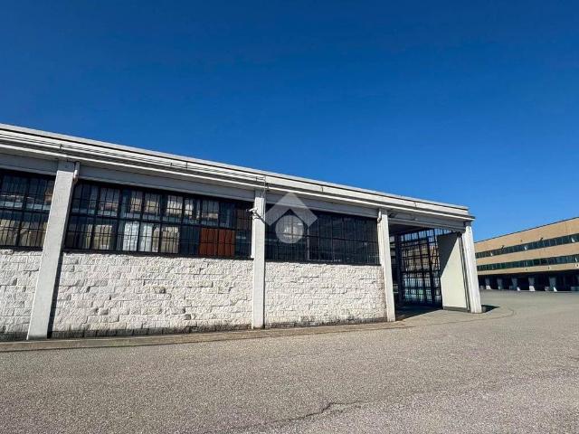Locale Commerciale in vendita a Cascina Castelletto, Settala