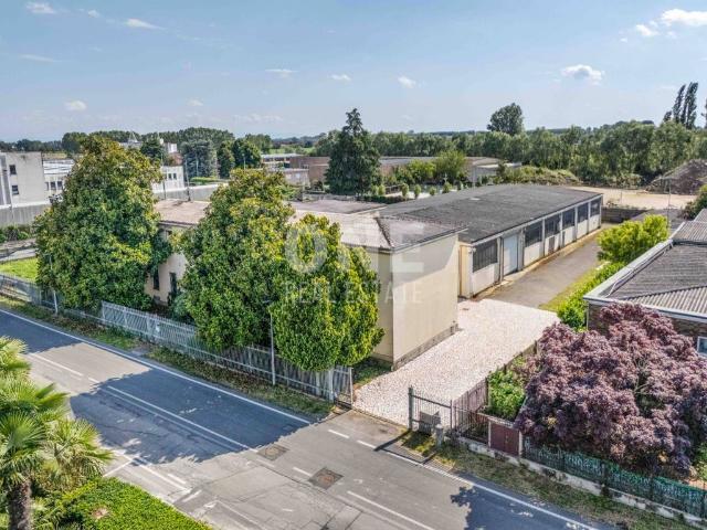 Locale Commerciale in vendita a Settala, Lombardia