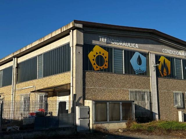 Locale Commerciale in vendita a Piemonte, Torino