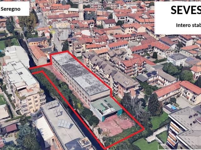 Locale Commerciale in vendita a Altopiano di Seveso, Seveso