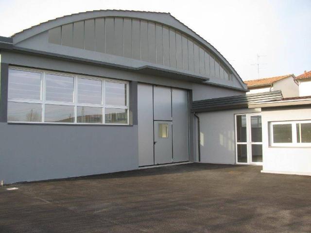 Locale Commerciale in vendita a Poggio Nuovo, Signa