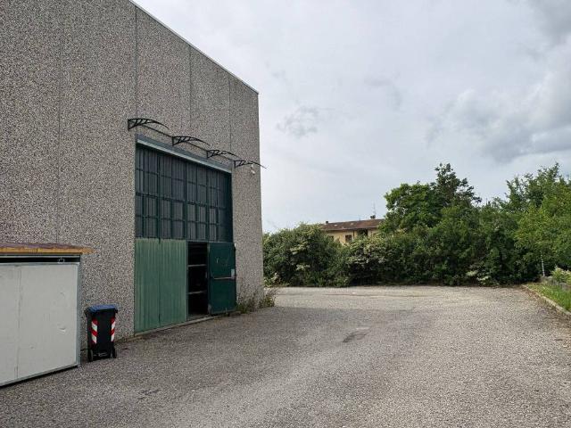 Locale Commerciale in vendita a Poggio Nuovo, Signa