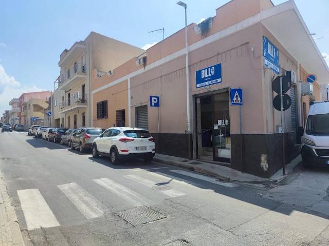 Locale Commerciale in vendita a Sinnai, Sardigna/Sardegna