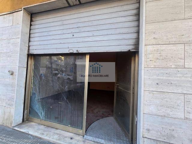 Locale Commerciale in vendita a Acradina, Siracusa