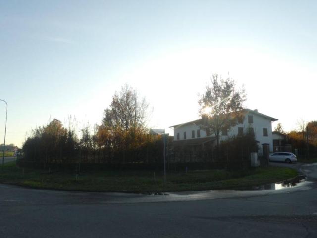 Locale Commerciale in vendita a Unione delle Terre d'Argine, Soliera