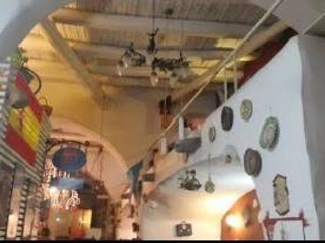 Locale Commerciale in vendita a Borgo Casamale, Somma Vesuviana