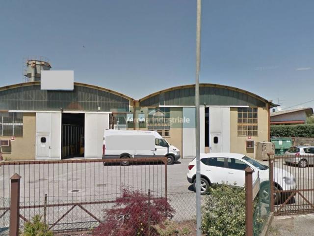 Locale Commerciale in vendita a Sommacampagna, Veneto