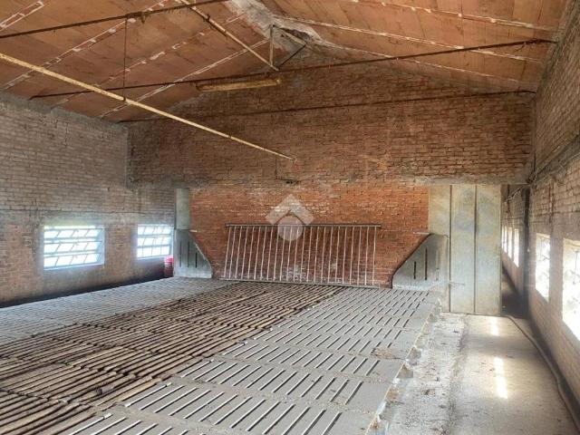 Locale Commerciale in vendita a Mancalacqua, Sona