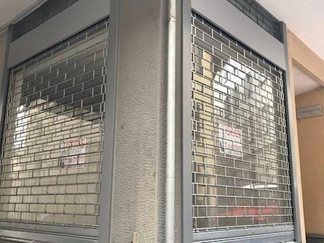 Locale Commerciale in vendita a Campoledro, Sondrio