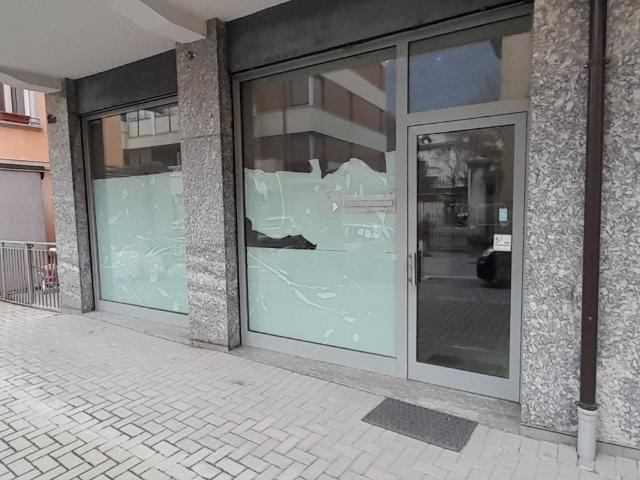 Locale Commerciale in vendita a Colda, Sondrio