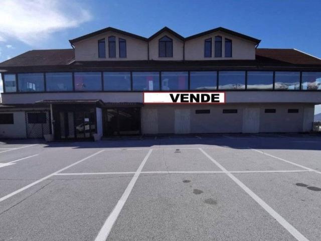 Locale Commerciale in vendita a Sora, Lazio