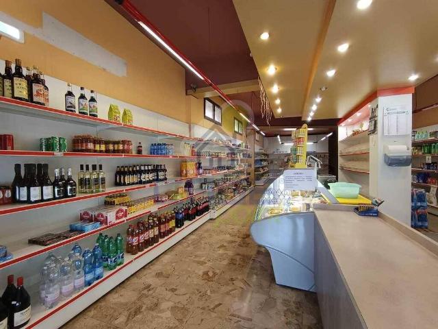 Locale Commerciale in vendita a Sospiro, Lombardia