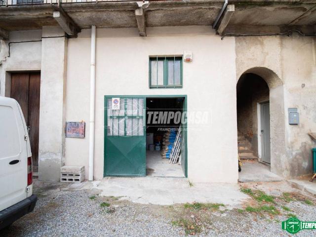 Locale Commerciale in vendita a Sovico, Lombardia