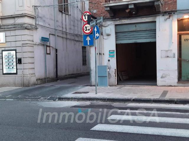 Locale Commerciale in vendita a Spadafora, Sicilia