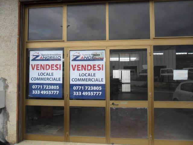 Locale Commerciale in vendita a Spigno Saturnia, Lazio