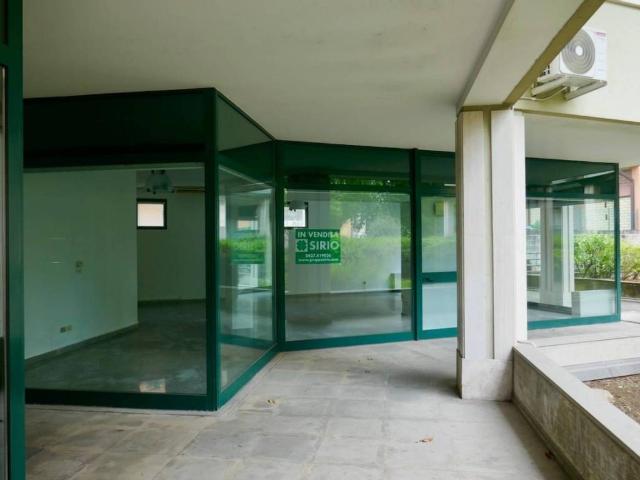 Locale Commerciale in vendita a Spilimbergo, Friuli-Venezia Giulia