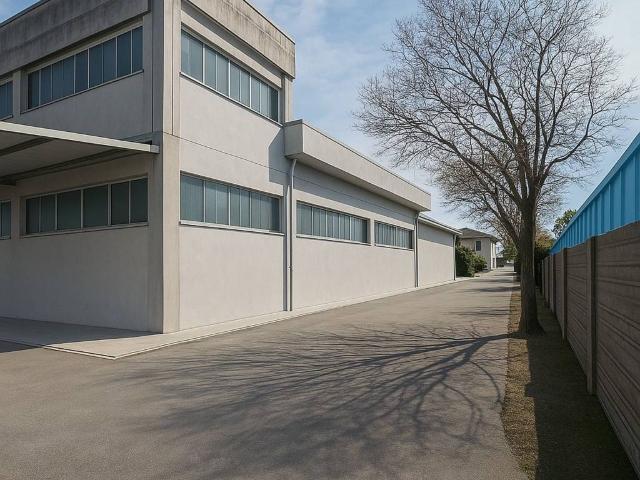 Locale Commerciale in vendita a Rossignago, Spinea
