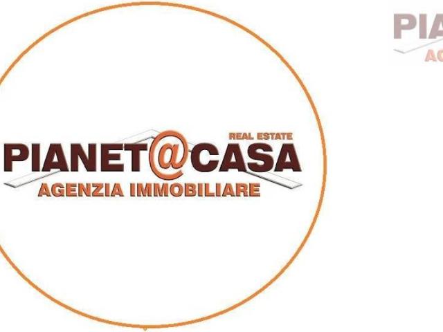 Locale Commerciale in vendita a Marche, Ascoli Piceno