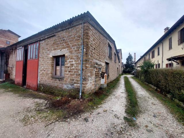 Locale Commerciale in vendita a San Venanzo, Spoleto