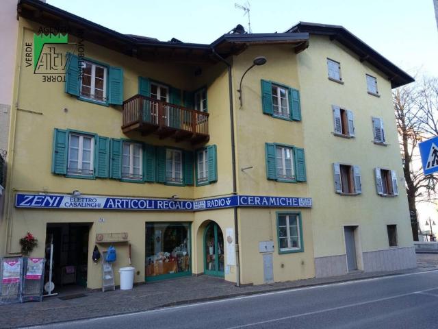 Locale Commerciale in vendita a Comunità della Paganella, Spormaggiore