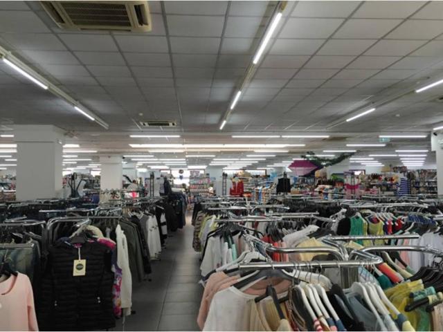 Locale Commerciale in vendita a Visnadello, Spresiano