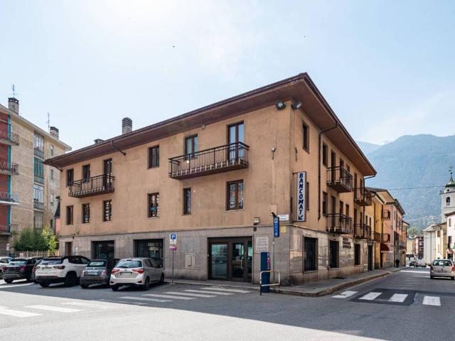 Locale Commerciale in vendita a Piemonte, Torino