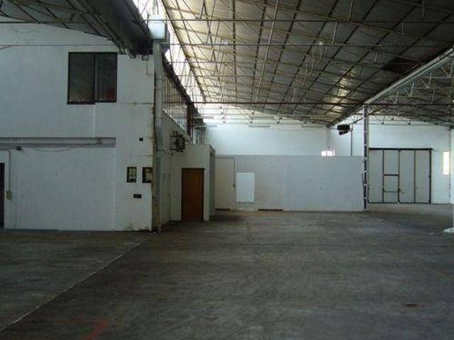 Locale Commerciale in vendita a Susegana, Veneto
