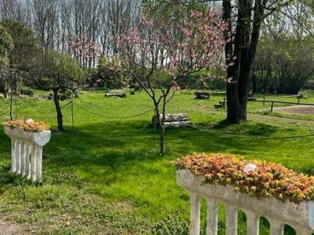 Rustico in vendita a Suzzara, Lombardia