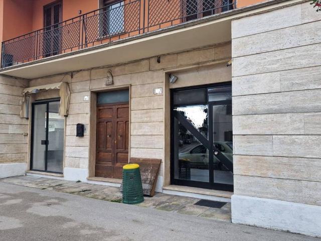 Locale Commerciale in vendita a Tagliacozzo, Abruzzo