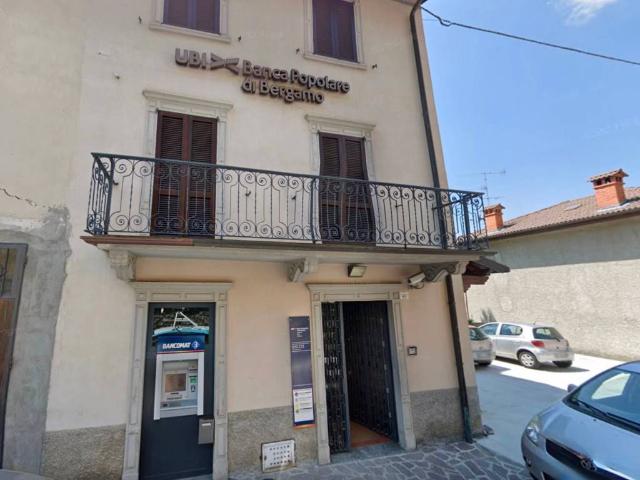 Locale Commerciale in vendita a Comunità Montana della Valle Brembana, Taleggio