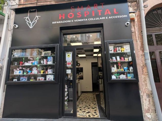 Locale Commerciale in vendita a Puglia, Taranto